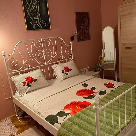 Dorotea Butterfly Apartment *